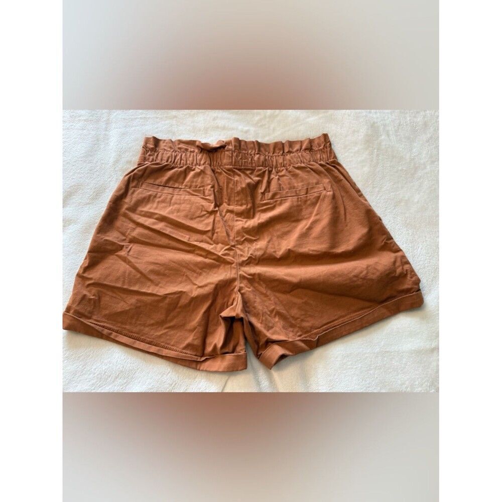 Liz Claiborne Pleated shorts | Rust Brown Color | Rolled up | Size 6 - Picture 5 of 11